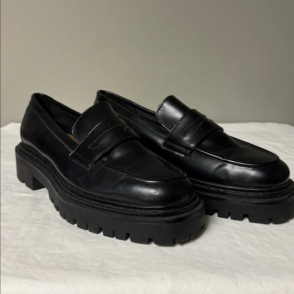 H&M Black Chunky Penny Loafers Size 40 – EUC, Modern Minimalist Style - Picture 3 of 7